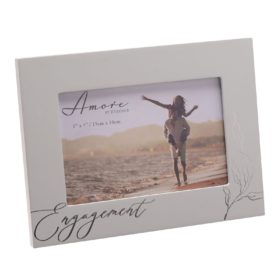 Amore Engagement Frame